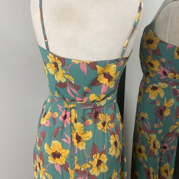 Flynne Skye Anderson Wrap Maxi Floral Tropical Beautiful Figure Flattering Dress - Picture 11 of 12